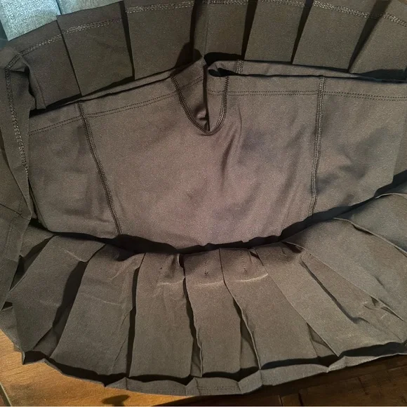 NFINITY Black Pleated Skirt - Picture 4 of 4